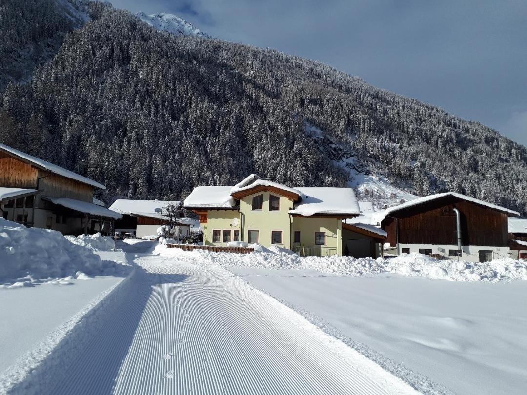 Apart Larcher Kaunertal Esterno foto